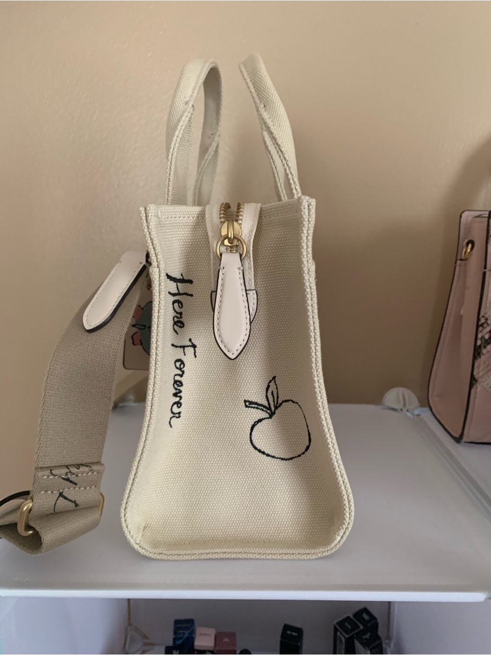 COACH Cargo Tote 26 Sketch Print White CAM73 New - Picture 5 of 6